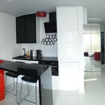 Apartamenty Centrum Rynek Mala Dwojka Kielce Exterior foto