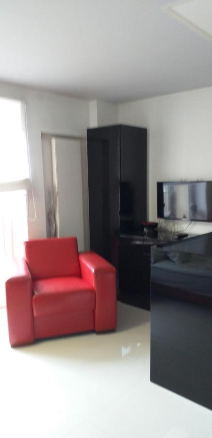 Apartamenty Centrum Rynek Mala Dwojka Kielce Exterior foto